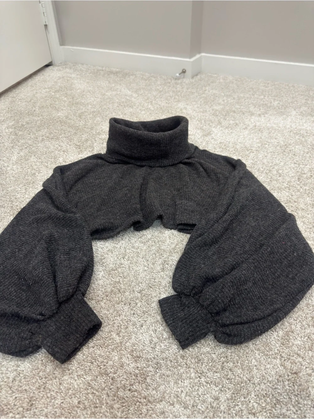 *Sold AKIRA Dark Charcoal Gray Cropped Turtleneck with Balloon Sleeves